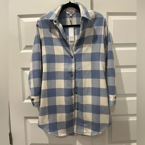 NWT- BB Dakota Plaid Blue Coat